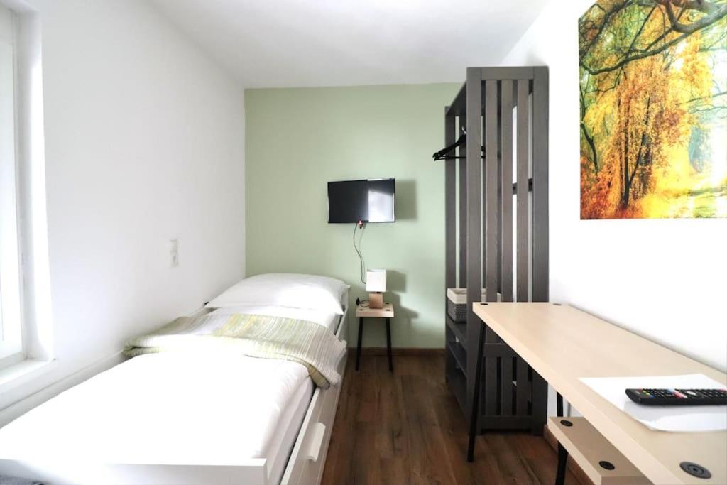 Schickes Zimmer Mit Top-Ausstattung In Idealer Lage Фельдкирьх Экстерьер фото